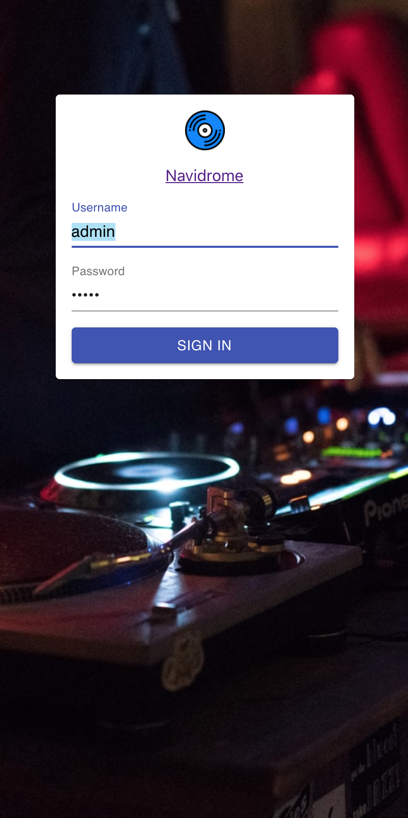 Navidrome移动端登录界面